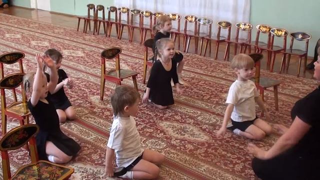 Ритмика во 2 мл.группе "Непоседы" смотреть онлайн