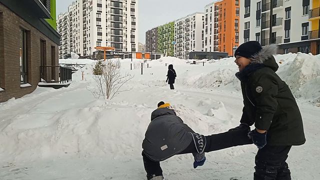 1000002147.mp4 смотреть онлайн