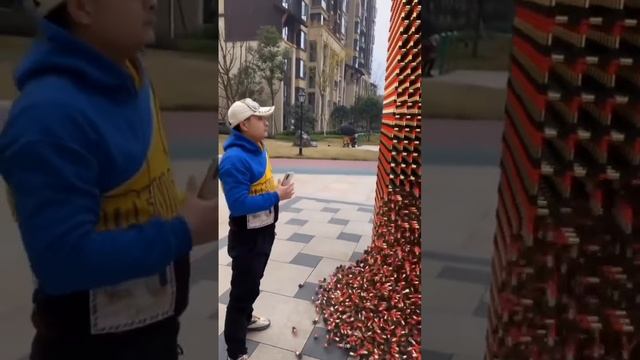 У вас есть столько губной помады? смотреть онлайн