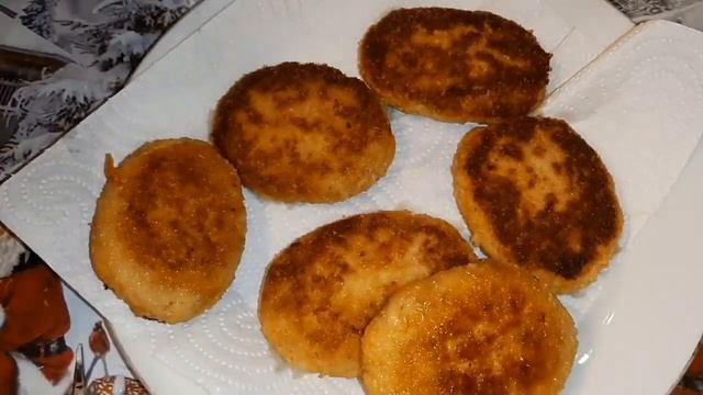Сочные рыбные котлеты, запеченные и жареные/Fish cutlets смотреть онлайн