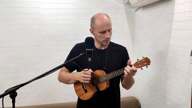 Звезда. КИНО. В. Цой. Cover под укулеле. смотреть онлайн