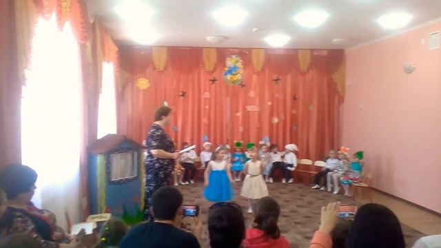 Камилла и Милана. 8 марта. смотреть онлайн