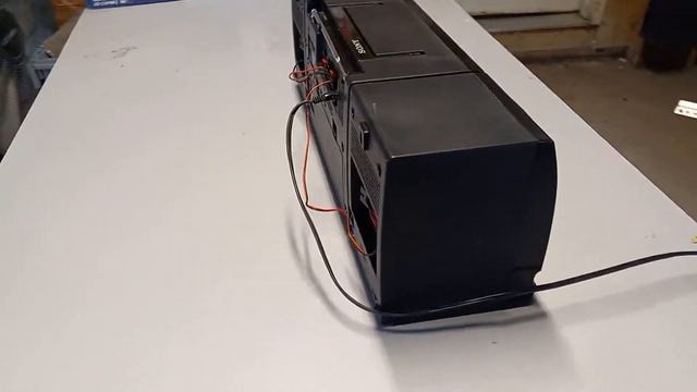 Sony CFS-W350 AM/FM Dual Tape Radio (Test Video) смотреть онлайн