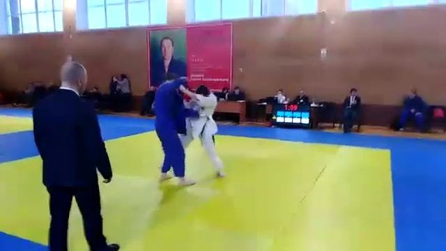 дмитрий саламатин айнур юнусов смотреть онлайн