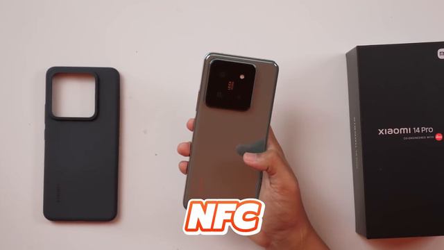 แกะกล่อง Xiaomi 14 Pro เครื่องแรกๆในไทย เรือธงปี 2024 มันต้องแบบนี้ !! смотреть онлайн