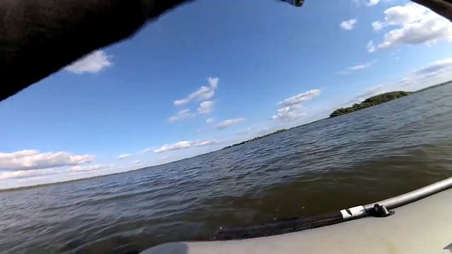 Ловля окуня. Рыбалка на окуня.Поиск крупного окуня на большой воде. Ловля окуня на озере . Спиннинг смотреть онлайн