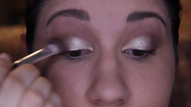 TESTING NEW MAKEUP!! MAKEUP FAIL!!! | MAKE UP FOR EVER LUSTROUS EYESHADOW PALETTE