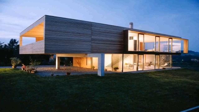 Small Contemporary Style House Plans - Gif Maker DaddyGif.com (see description) смотреть онлайн