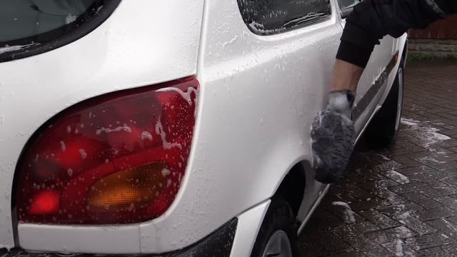 £20 Valet For 20 Year Old Car смотреть онлайн