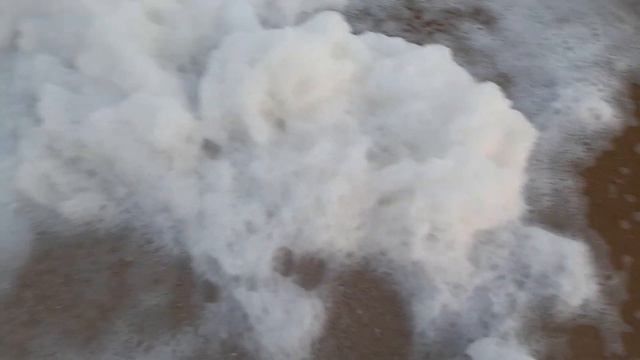 В этом году любые трудности проходят мимо... смотреть онлайн