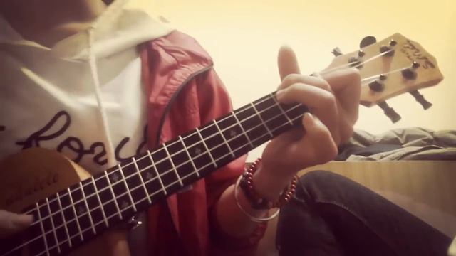#throwback - Ukulele with Trang when we were Junior смотреть онлайн