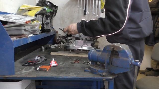 Мотоцикл Минск ММВЗ 3.216 часть 3. Начинаем собирать. смотреть онлайн
