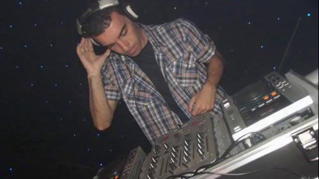 GIGI D AGOSTINO - MEGAMIX (BY GIGI D AGOSTINO E DJ LOW) смотреть онлайн