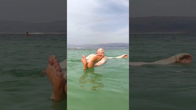 Путешествия в Израиле (часть 1) или живые жабы в Мертвом море смотреть онлайн
