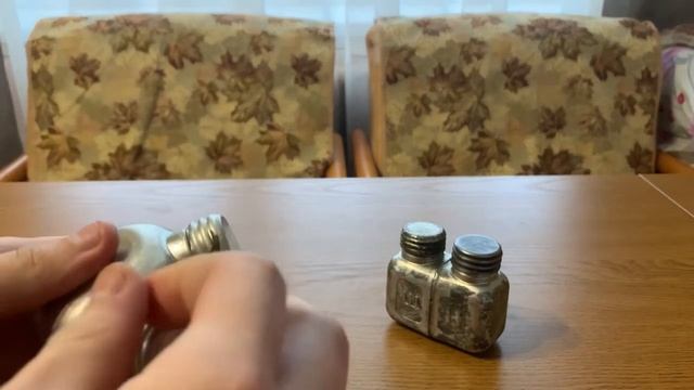Маслёнки двухгорловые оружейные армии СССР. Обзор смотреть онлайн