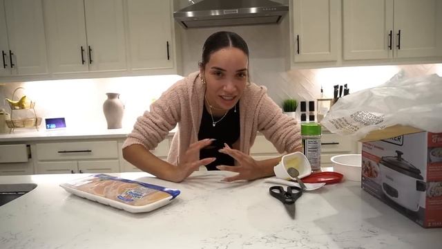 Picking Ziya's Birthday Theme + Shopping for SXSW Outfits | RAY'S WEEK S3 смотреть онлайн