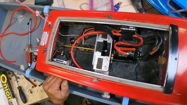 Under hull pickup upgrade to the Everingham rc race boat смотреть онлайн