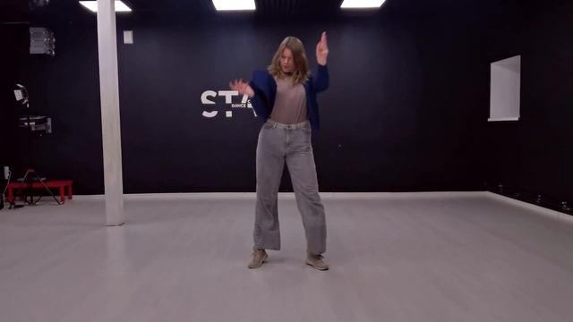 ITZY - SNEAKERS [ dance cover by P.skov dance studio ] смотреть онлайн