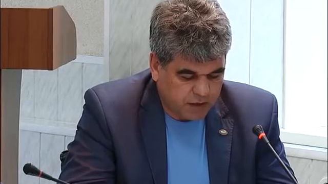 На повестке дня - порядка двадцати вопросов смотреть онлайн