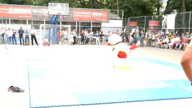 0:33 Показательное выступление мастеров УАБШ, 23.08.2015, г.Одесса_ч.2 смотреть онлайн