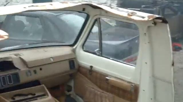 Scorpio Drifting On Slab.MPG