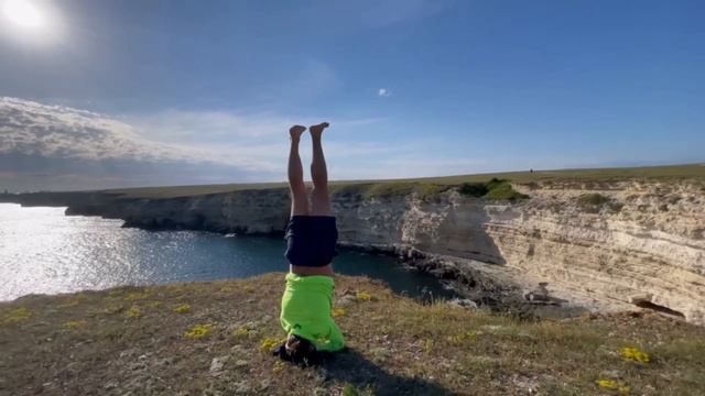 Очищение через стойку на голове смотреть онлайн
