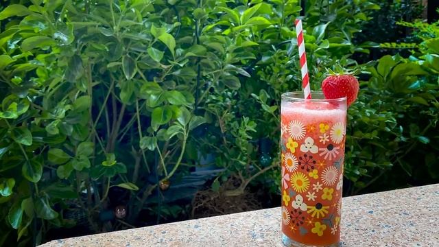 Soho Grand Hotel смотреть онлайн