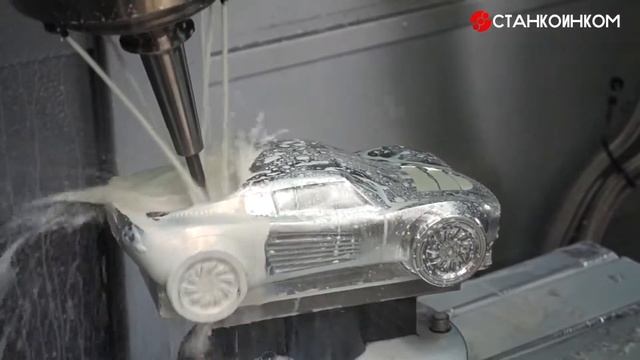 Завораживающе точная обработка металла на станке Pinnacle BX500 смотреть онлайн