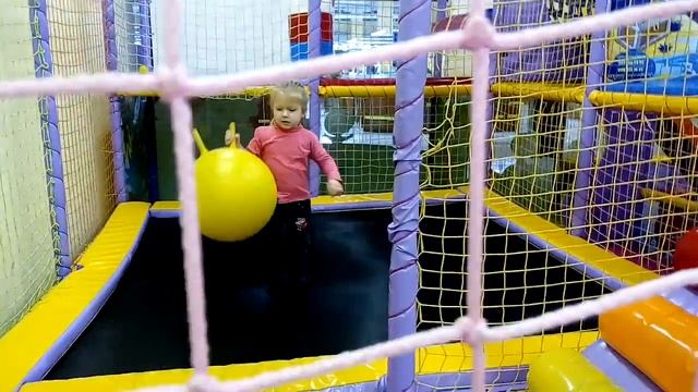 Детская развлекательная комната Children's entertainment room смотреть онлайн