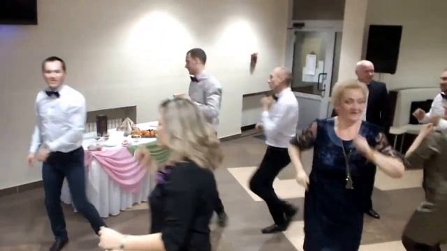 ФЛЕШМОБ ДЛЯ ЛЮБИМОЙ МАМОЧКИ!!!!!! НА ЮБИЛЕЙ!!! смотреть онлайн