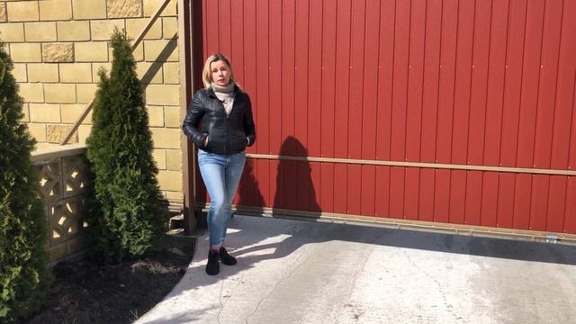 ПЧЁЛЫ НА ФЕРМЕ | САЖАЕМ ЛИПУ смотреть онлайн