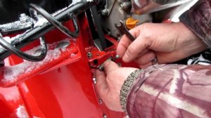 Ремонт снегоуборщика. Ремонт тросика снегоуборщика.