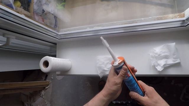 Откосы на окнах. Как "силиконить" стыки. cosmofen 345 - жидкий пластик смотреть онлайн