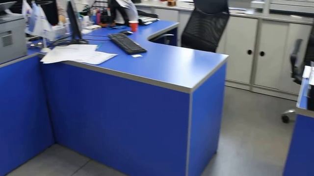 Комплект офисной мебели для компании Окна Петербурга по адресу Богатырский пр-т, 18 смотреть онлайн