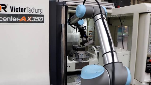 VDL RPI, VICTOR CNC, VCENTER- AX350 + LOADER смотреть онлайн