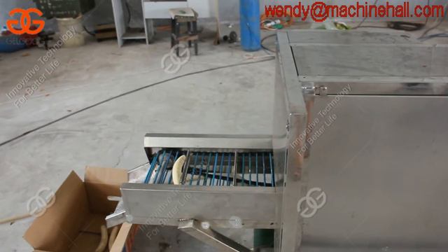 Automatic industrial green raw banana peeler machine in China banana peeler tool смотреть онлайн