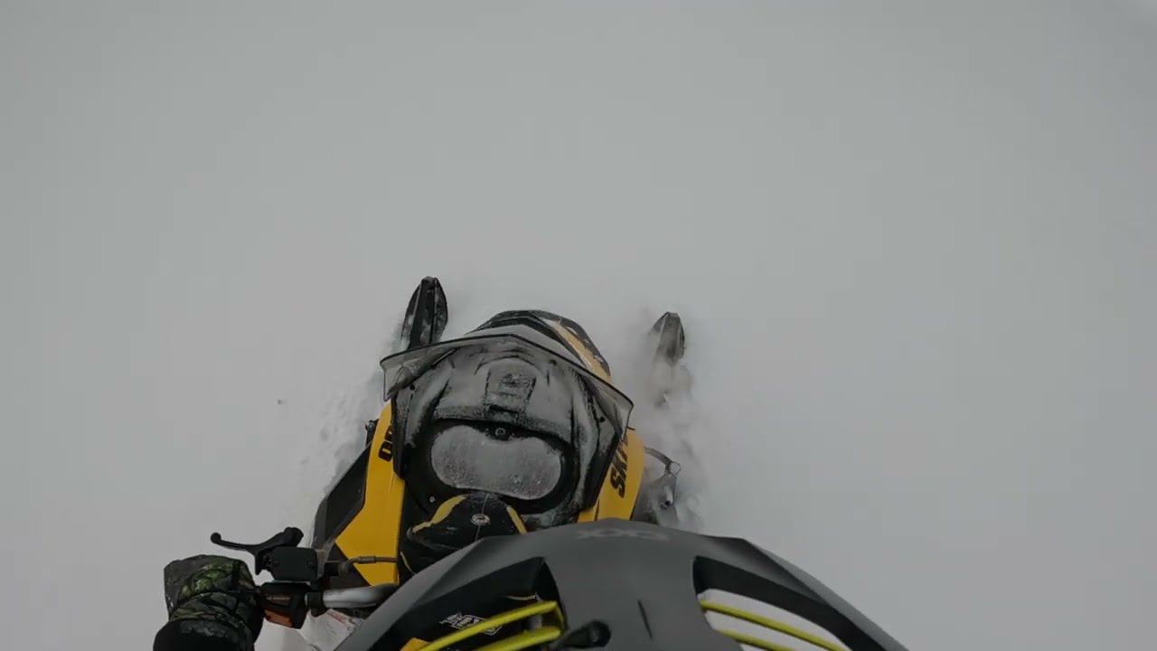 Катаем по пухлячку. Brp ski doo summit 800, lynx ranger 49. февраль 2024 смотреть онлайн