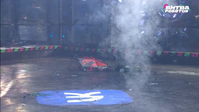 «Weber» против «Хозяина полей»: поединки в озвучке Yuri The Professional | Битва роботов смотреть онлайн