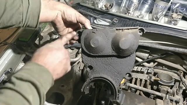 Как снять двигатель Рено Логан 1,4 K7j