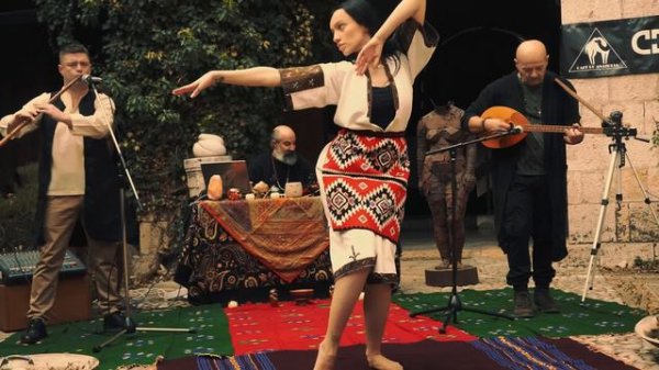 Cafe De Anatolia (Majnoon & Billy Esteban ft. A.Jovevski) live in Suli An (Old Bazaar)