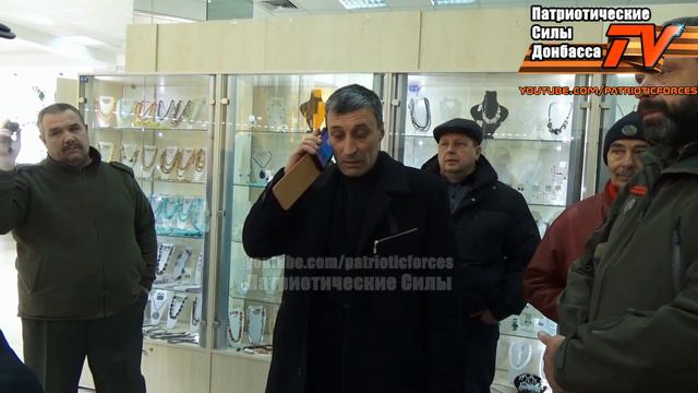 Ветераны ДНР требуют чтить память погибших бойцов смотреть онлайн