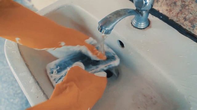 Doogee Super Rugged Phone--S68 Pro Anti Oil Paint Test смотреть онлайн