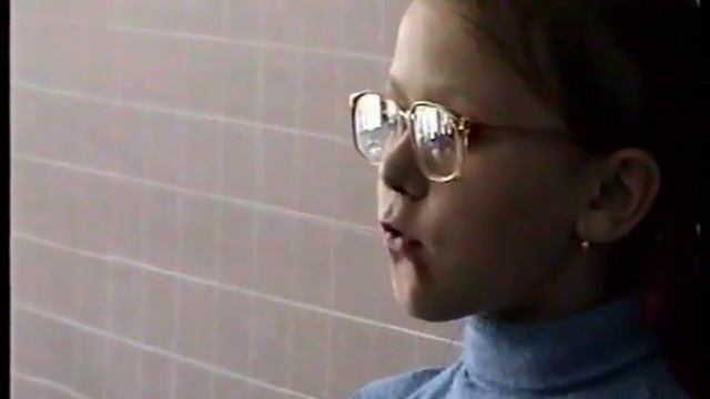 2 школа, урок 1 класса (08.05.2002) смотреть онлайн