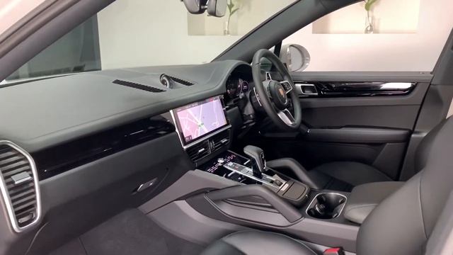 2020 Porsche Cayenne S Coupe смотреть онлайн