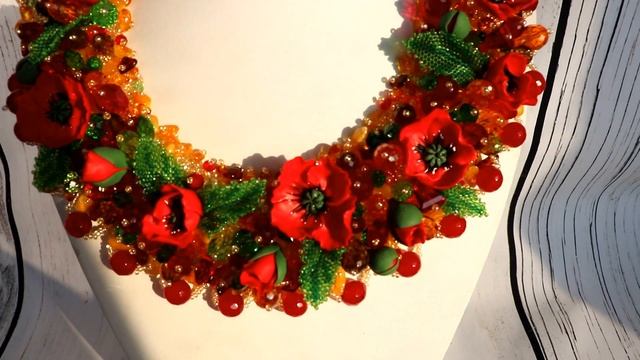 Колье с цветами "Маки". Видеопрезентация. Handmade beaded necklace смотреть онлайн