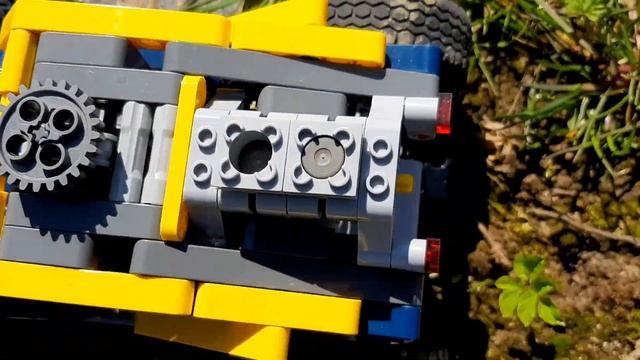 Super Duper Rally Car LEGO Technic full mechanical MOC смотреть онлайн