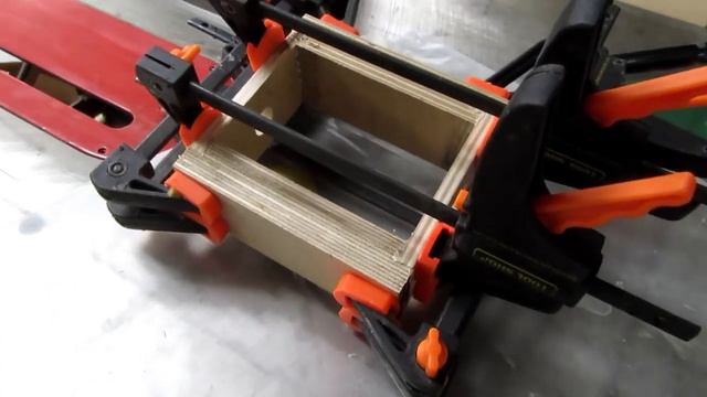 Making an AC Line Disconnect Box for my Electronics Workbench смотреть онлайн