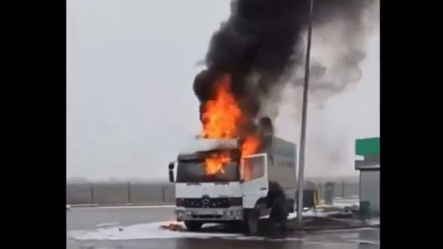 пожар на заправке смотреть онлайн