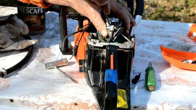 Хранение топливной мембраны карбюратора бензопилы смотреть онлайн