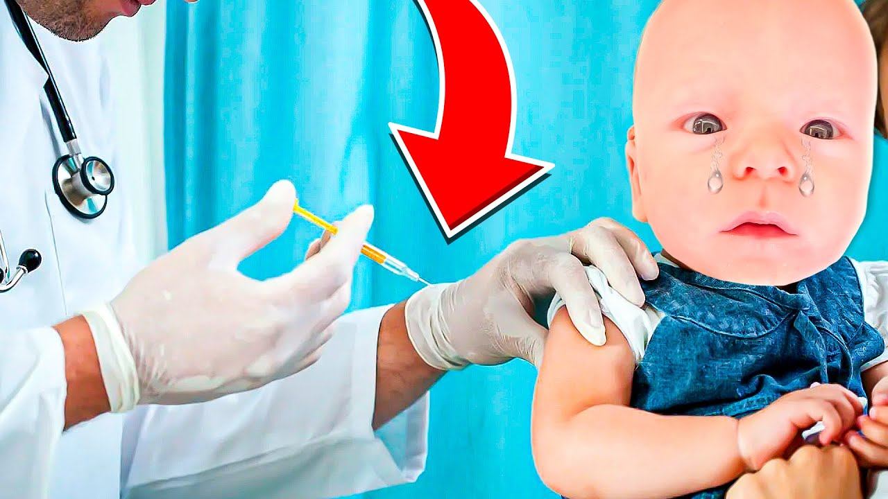 МАЛЫШУ 2 МЕСЯЦА! А мы на ПРИВИВКУ!! такая вот мать... смотреть онлайн